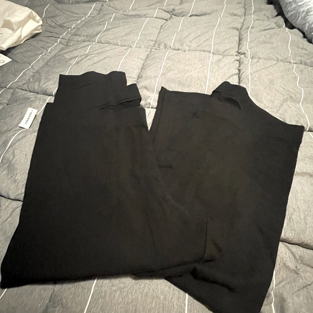 Bundle 2 pairs old navy XL leggings